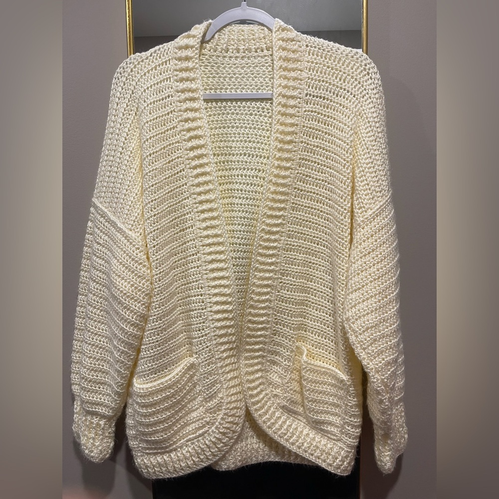 Handmade Cream Chunky Knit Cardigan Crochet Sweater with Pockets ptp 20.5 - Picture 5 of 13